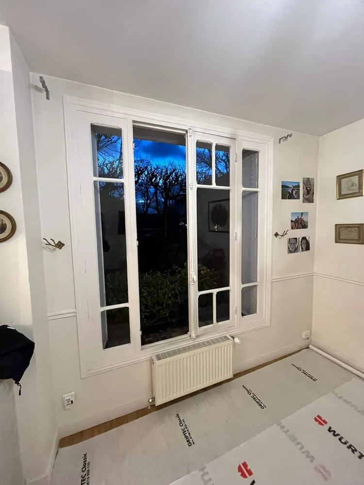 Réalisation à Chatou : Installation de fenêtres en bois ATULAM — photo 2